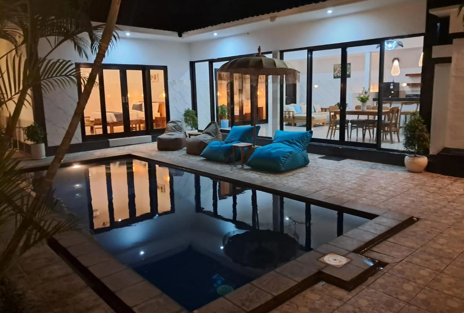 Puri Palm Villa Seminyak