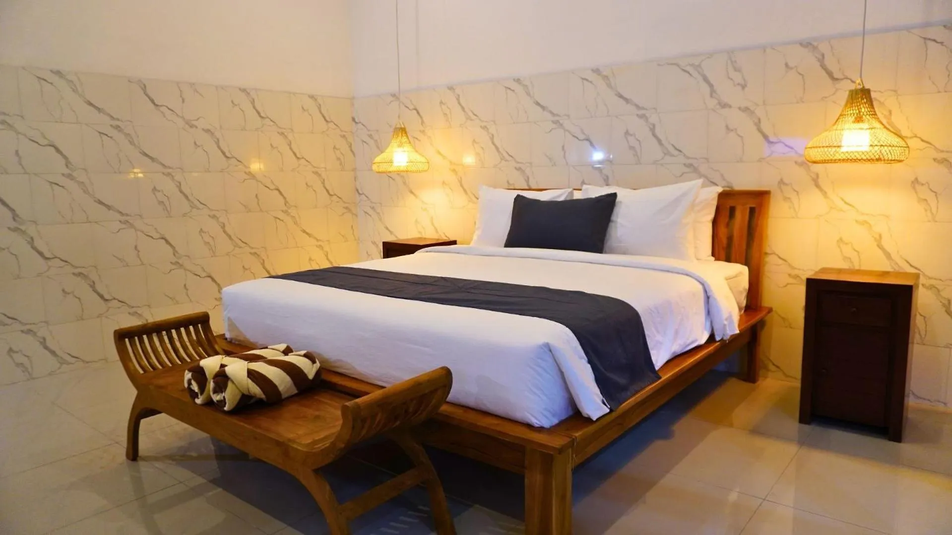 Puri Palm Villa Seminyak  Seminyak (Bali)