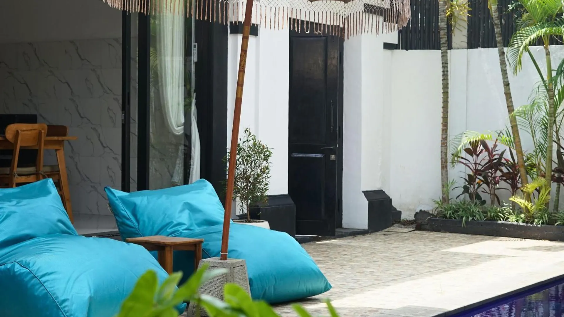 Puri Palm Villa Seminyak 0*,  Endonezya